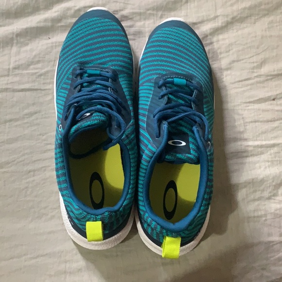 🚨SOLD🚨on eBay 🌲 Oakley 🌲EVzero Size 12 - Picture 4 of 6